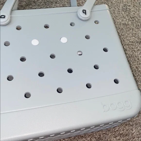 Bogg Gray Tote Bag - Picture 3 of 4